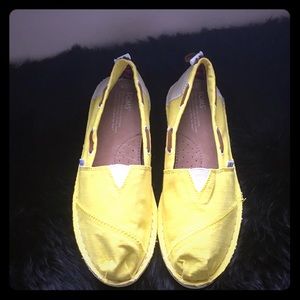 Toms Yellow Canvas Slip-On Flat Shoes
